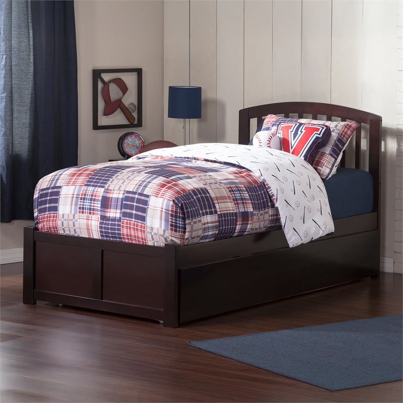 Richmond Twin XL Wood Platform Bed with Footboard & Trundle in Espresso