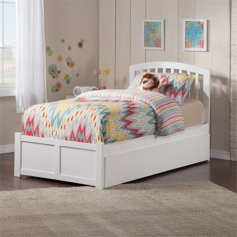 Richmond Twin XL Wood Platform Bed with Footboard & Trundle in White