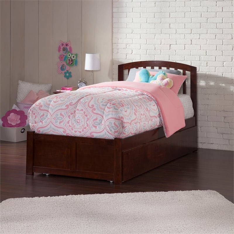 Richmond Twin XL Wood Platform Bed with Footboard & Trundle in Walnut