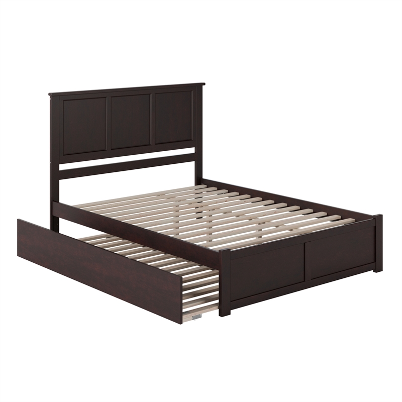 Madison Queen Wood Platform Bed with Footboard and Twin XL Trundle in Espresso