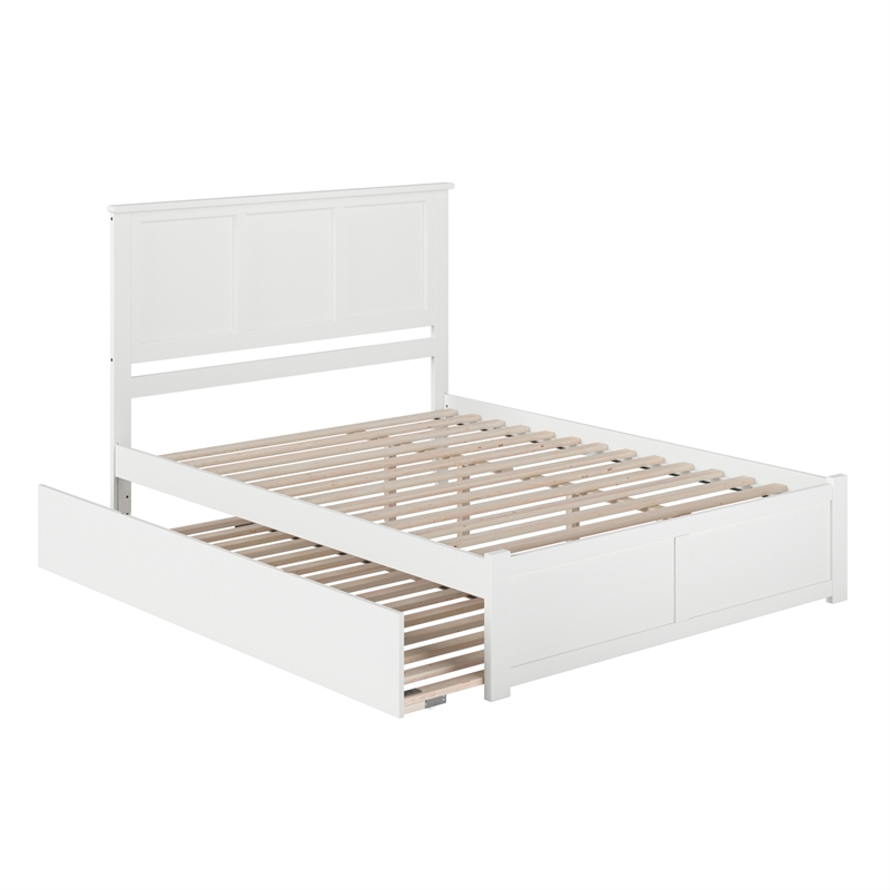 Madison Queen Wood Platform Bed with Footboard and Twin XL Trundle in White
