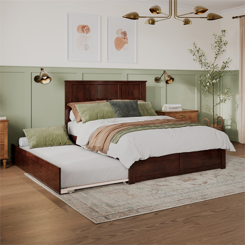 Madison Queen Wood Platform Bed with Footboard and Twin XL Trundle in Walnut