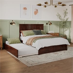 Madison Queen Wood Platform Bed with Footboard and Twin XL Trundle in Walnut