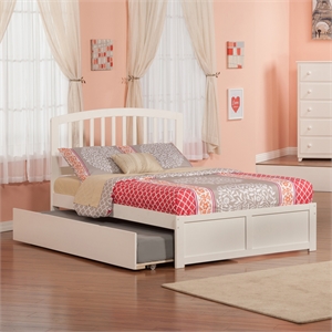 Richmond Queen Wood Platform Bed with Footboard and Twin XL Trundle in White