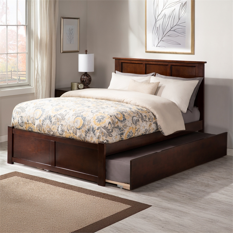 Madison Wood King Platform Bed with Footboard and Twin XL Trundle in Walnut