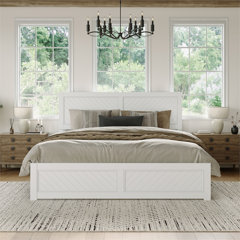 Canyon King Wood Platform Bed with Matching Footboard in White