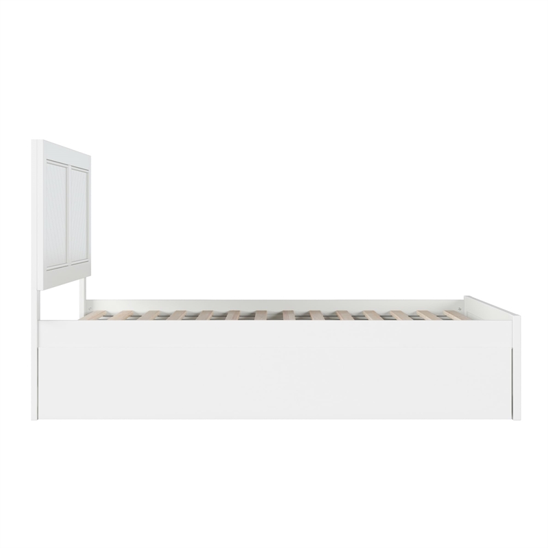 Canyon Full Wood Platform Bed with Matching Footboard & Full Trundle in White