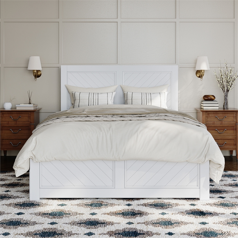 Canyon Full Wood Platform Bed with Matching Footboard & Full Trundle in White