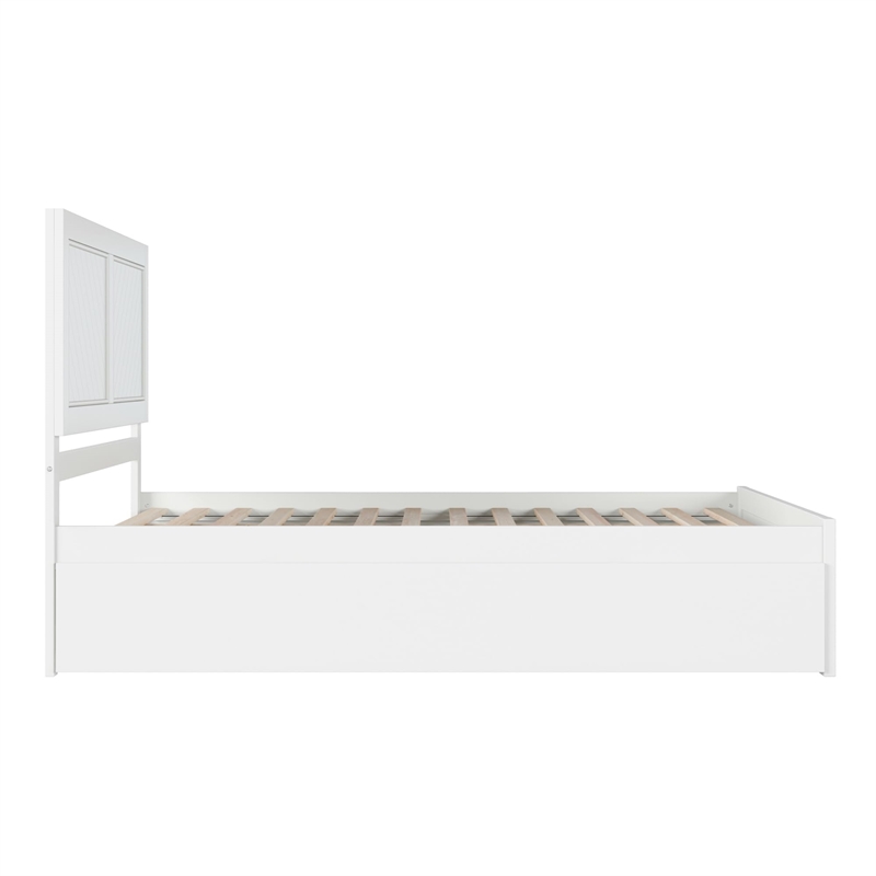 Canyon Queen Wood Platform Bed with Matching Footboard & Trundle in White