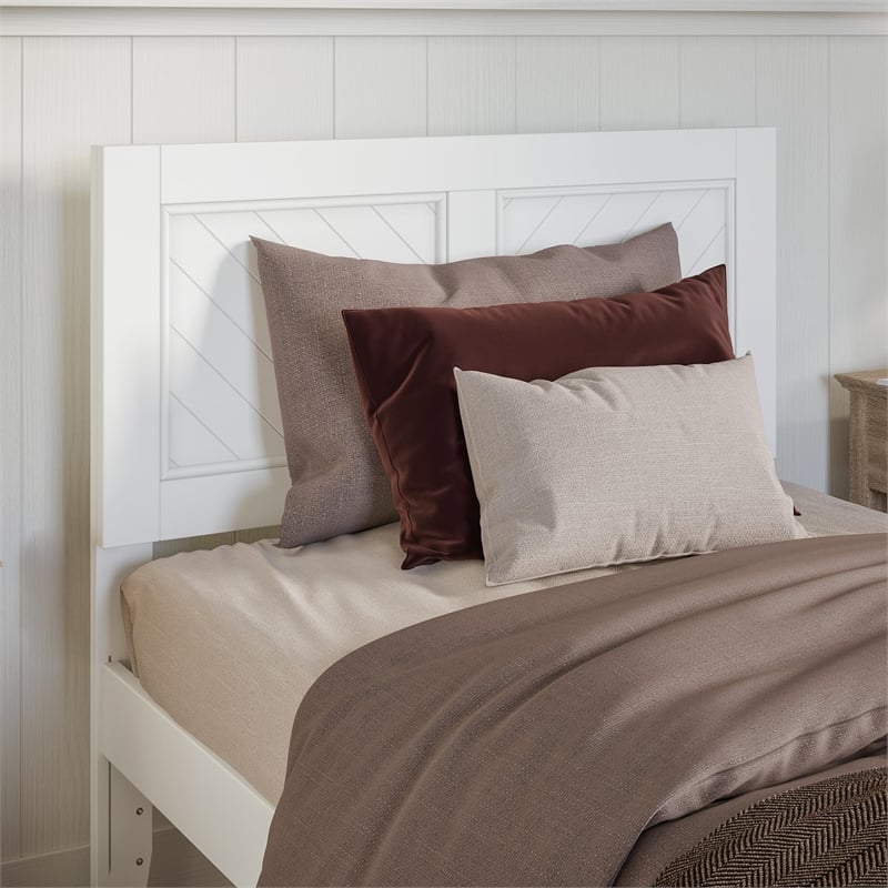Canyon Twin XL Wood Platform Bed with Matching Footboard & Trundle in White