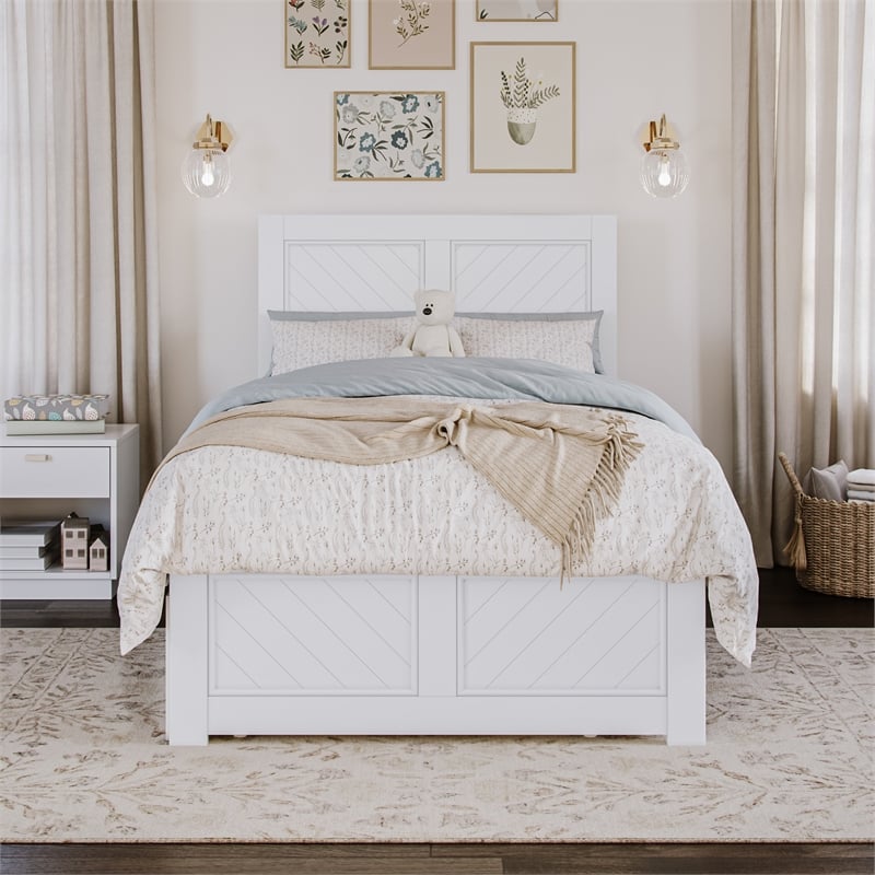 Canyon Twin Wood Platform Bed with Matching Footboard & Twin Trundle in White