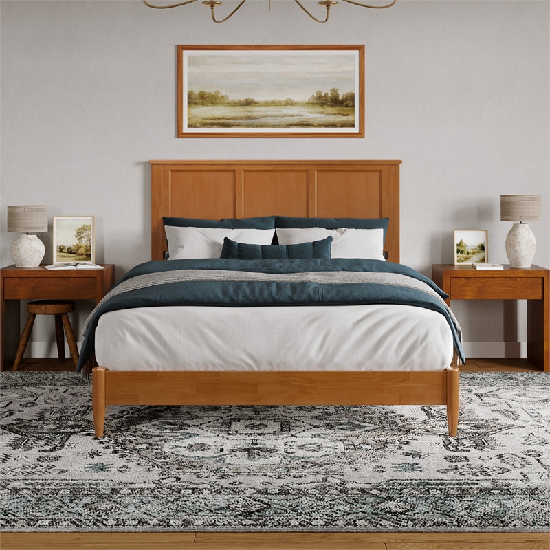 Charlotte Queen Solid Wood Low Profile Platform Bed in Light Toffee