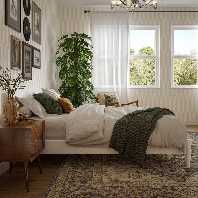 Aria Full Solid Wood Modern Low Profile Platform Bed in White