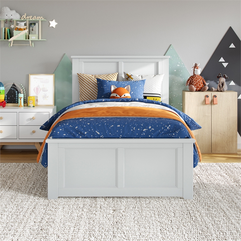 Charlotte Twin Wood Low Profile Platform Bed with Matching Footboard in White