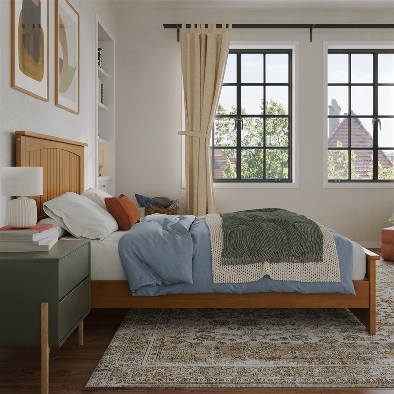 Naples Full Low Profile Platform Bed with Matching Footboard in Light Toffee