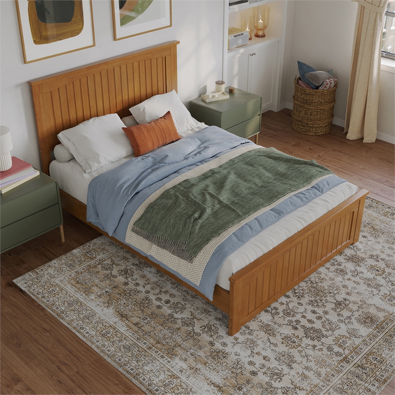 Naples Full Low Profile Platform Bed with Matching Footboard in Light Toffee