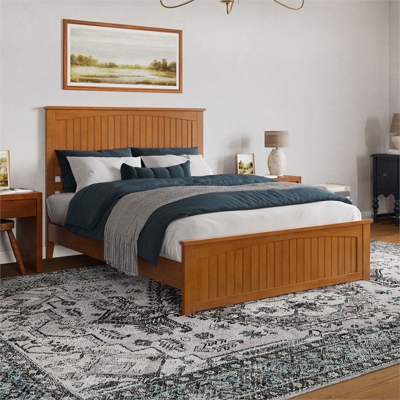 Naples Queen Low Profile Platform Bed with Matching Footboard in Light Toffee