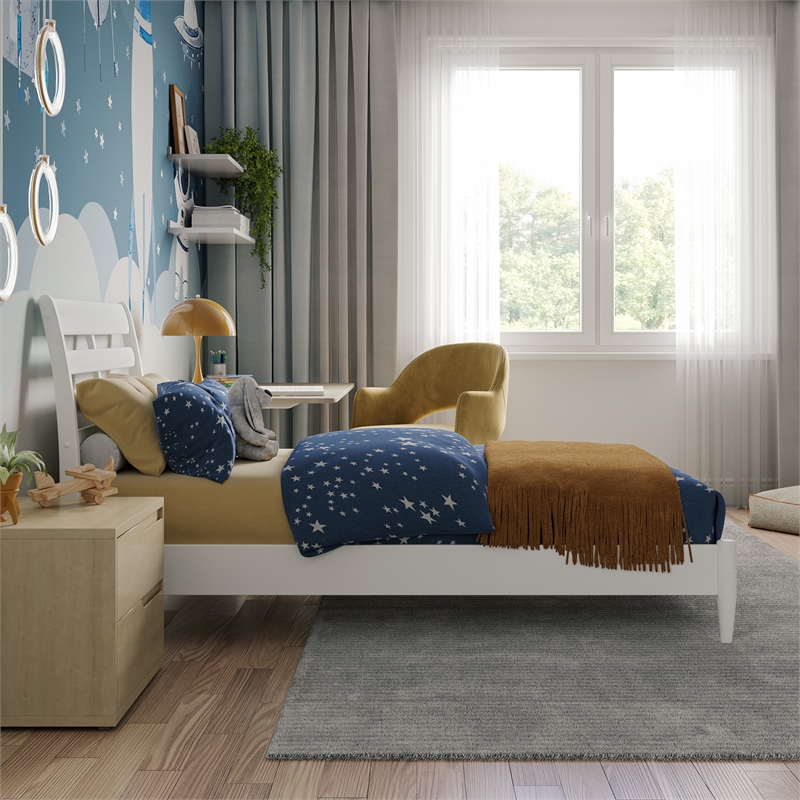 Savannah Twin Wood Low Profile Platform Bed in White