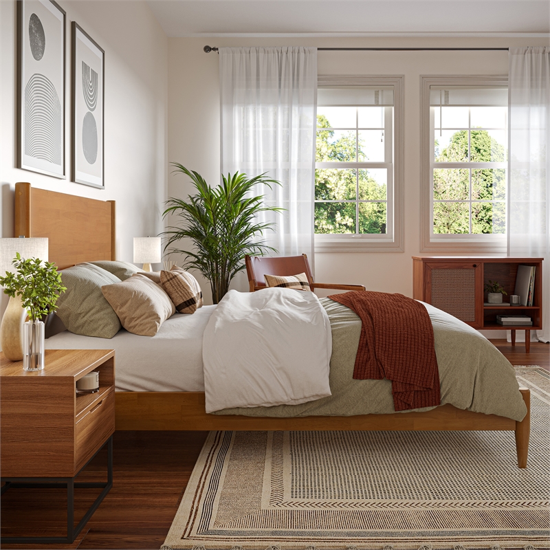 Pasadena Full Solid Wood Low Profile Platform Bed in Light Toffee