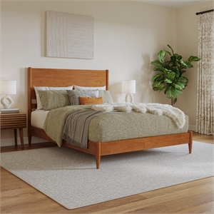 Pasadena Queen Wood Low Profile Platform Bed in Light Toffee