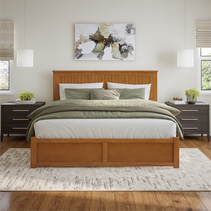 Nantucket King Wood Platform Bed with Footboard and TXL Trundle in Light Toffee