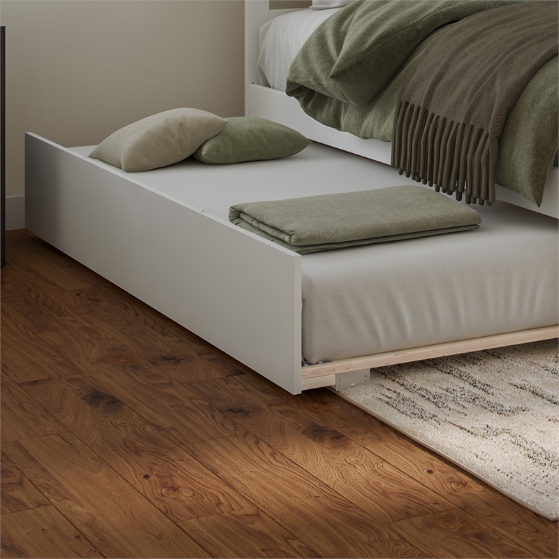 Nantucket King Wood Platform Bed with Matching Footboard & TXL Trundle in White