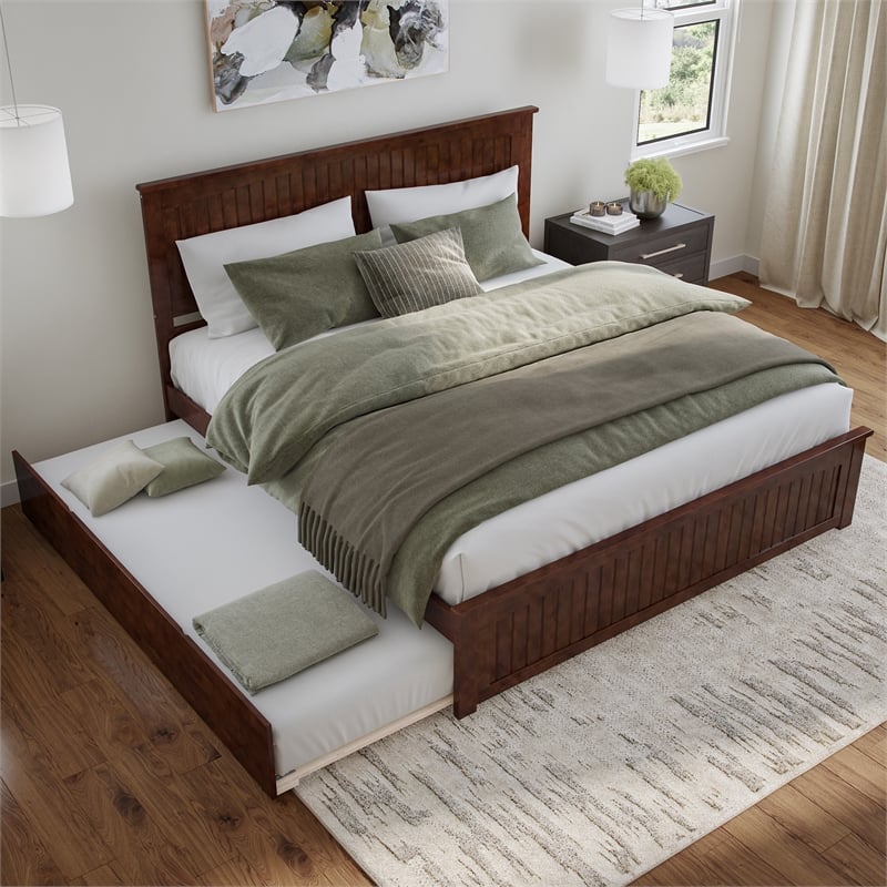 Nantucket King Wood Platform Bed with Matching Footboard & TXL Trundle in Walnut
