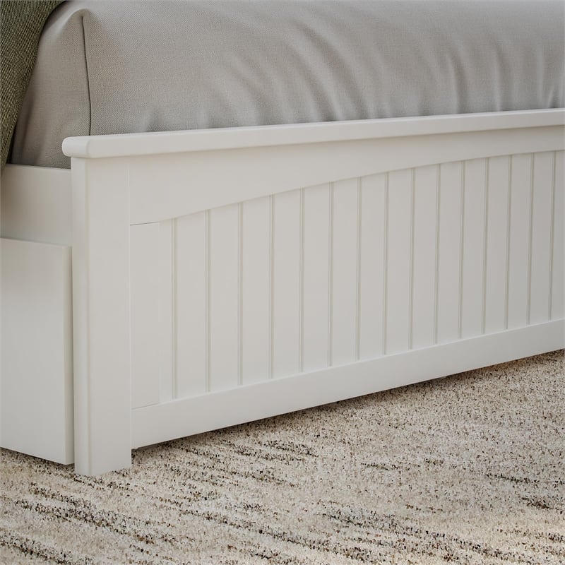 Nantucket King Wood Platform Bed with Matching Footboard and Drawers in White