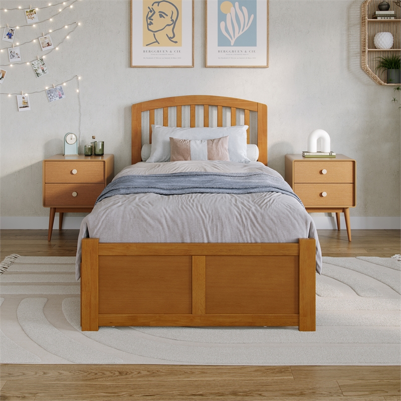Richmond Twin XL Wood Platform Bed with Footboard & Trundle in Light Toffee