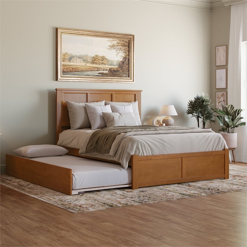 Madison Queen Wood Platform Bed with Footboard and Trundle in Light Toffee