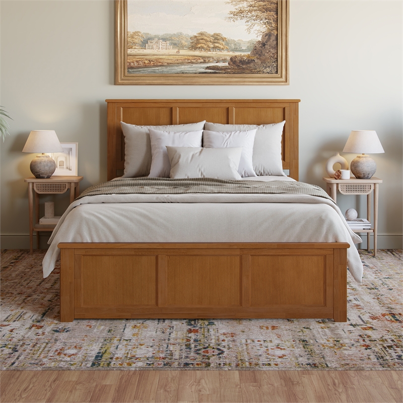 Madison Queen Platform Bed with Matching Footboard & Trundle in Light Toffee
