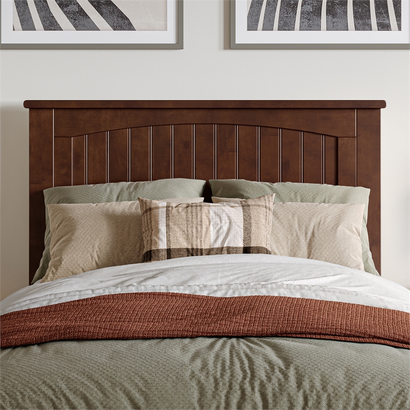 Nantucket Twin XL Wood Platform Bed with Matching Footboard & Drawers in Walnut