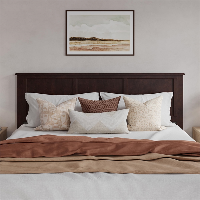 Madison King Wood Platform Bed with Matching Footboard & Trundle in Espresso