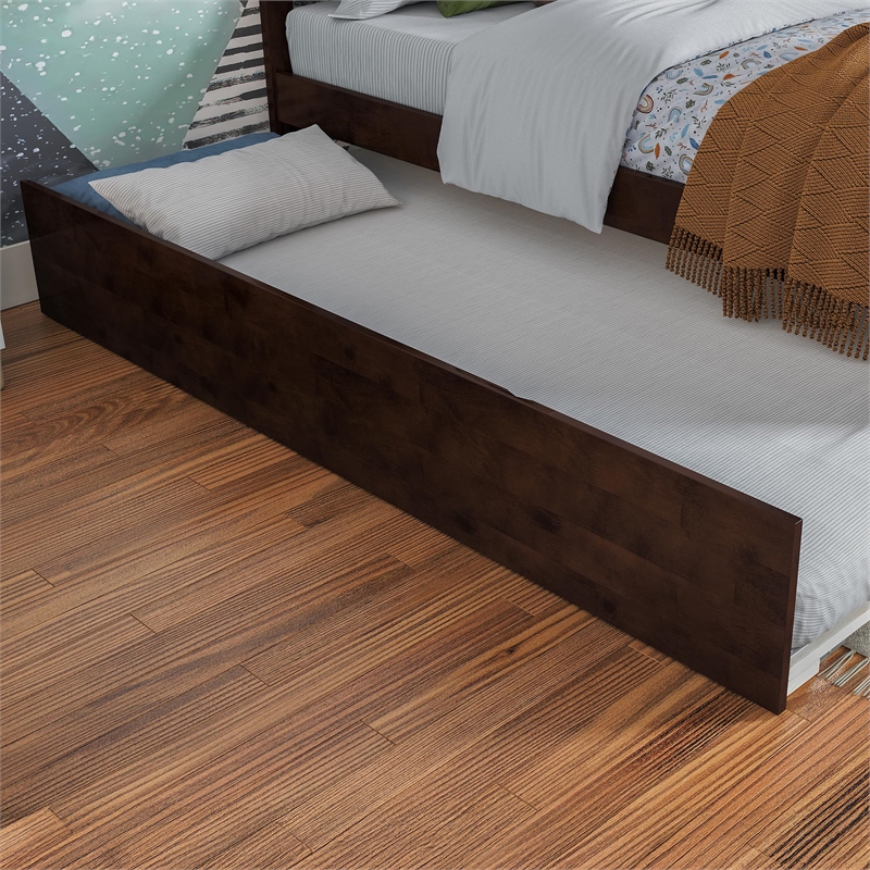 Nantucket Twin Platform Bed with Matching Footboard and Twin Trundle in Walnut