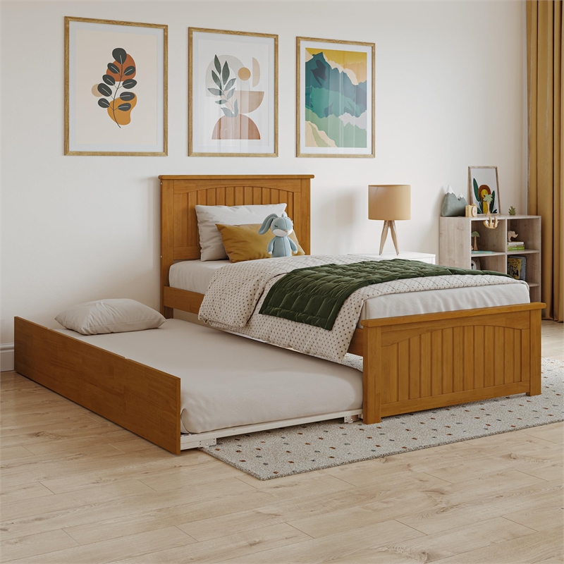 Nantucket Twin Platform Bed w/Matching Footboard & Twin Trundle in Light Toffee