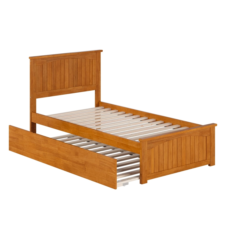 Nantucket Twin Platform Bed w/Matching Footboard & Twin Trundle in Light Toffee