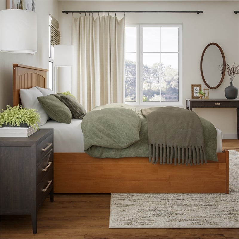 Nantucket Queen Wood Platform Bed with Footboard and TXL Trundle in Light Toffee
