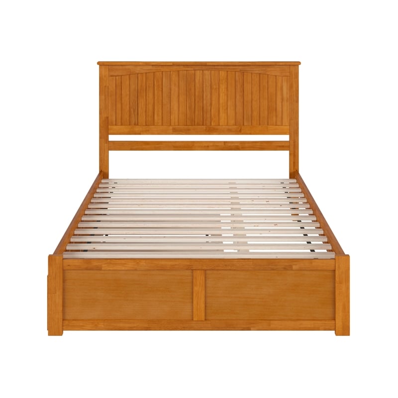 Nantucket Queen Wood Platform Bed with Footboard and TXL Trundle in Light Toffee