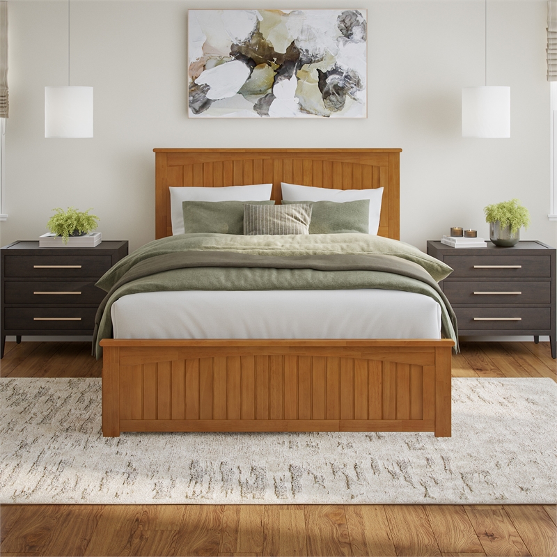 Nantucket Queen Platform Bed w/Matching Footboard & TXL Trundle in Light Toffee