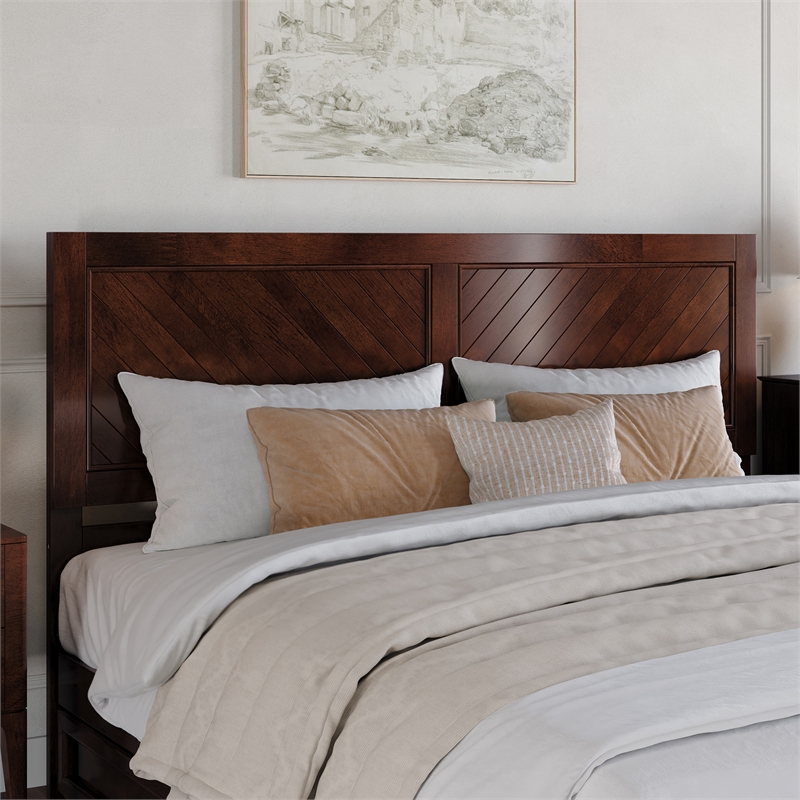 Clayton King Wood Platform Bed with Panel Footboard & Twin XL Trundle in Walnut