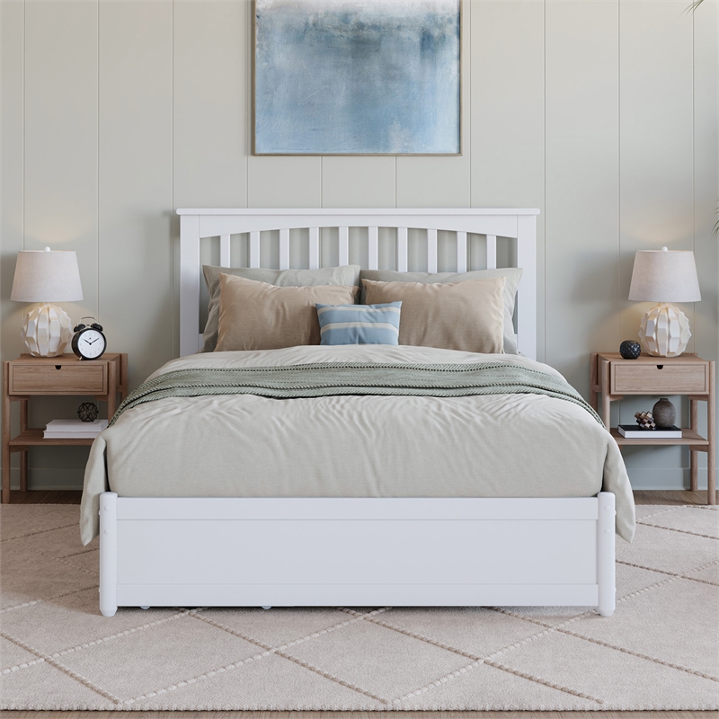Everett Full Wood Platform Bed with Panel Footboard and Storage Drawers in White