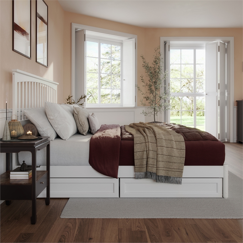 Everett King Wood Platform Bed with Panel Footboard and Storage Drawers in White