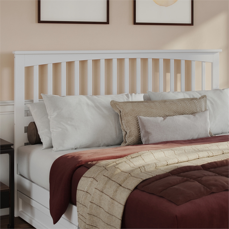 Everett King Wood Platform Bed with Panel Footboard and Storage Drawers in White