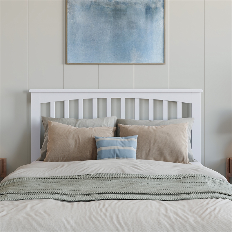 Everett Full Wood Platform Bed with Panel Footboard and Twin Trundle in White