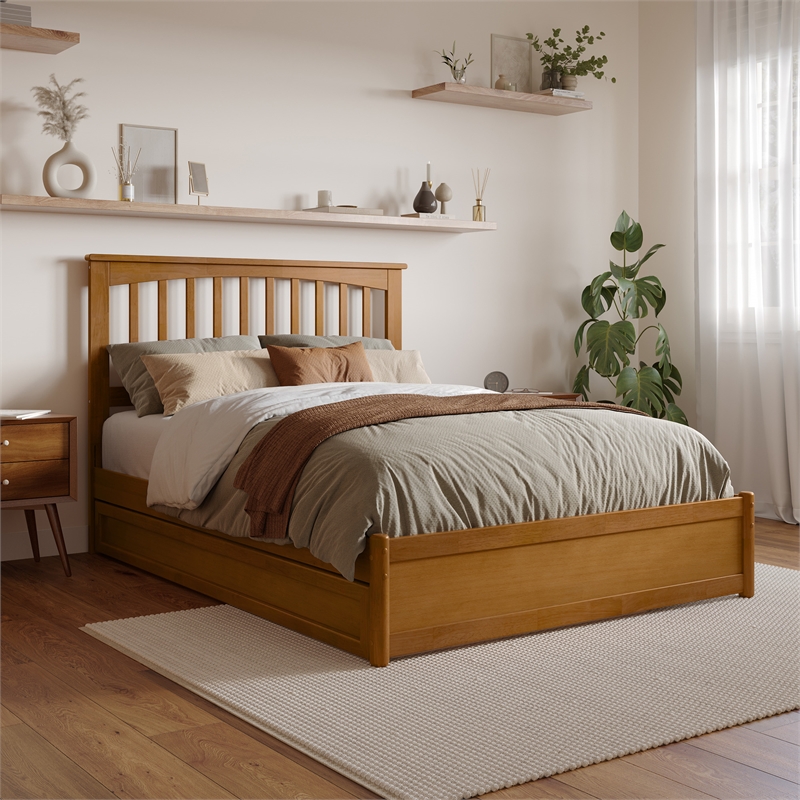 Everett Full Platform Bed with Panel Footboard & Twin Trundle in Light Toffee