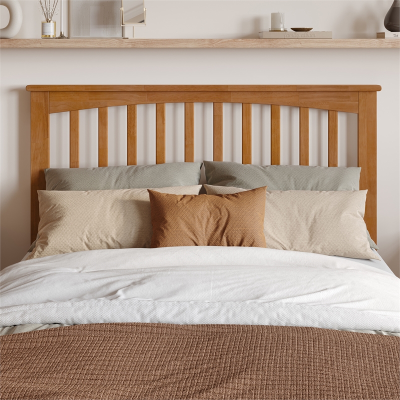 Everett Full Platform Bed with Panel Footboard & Twin Trundle in Light Toffee