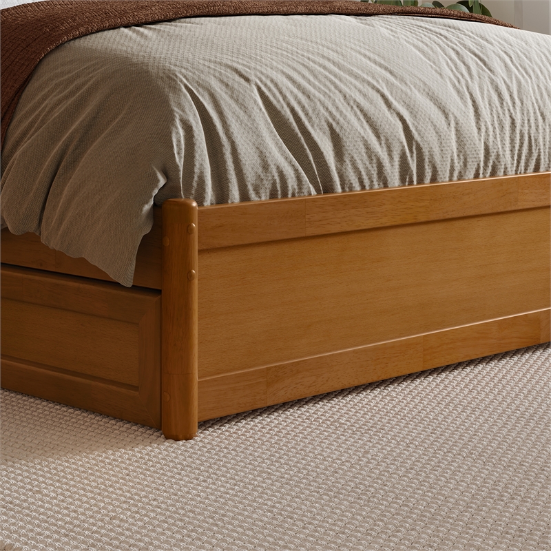 Everett Full Platform Bed with Panel Footboard & Twin Trundle in Light Toffee