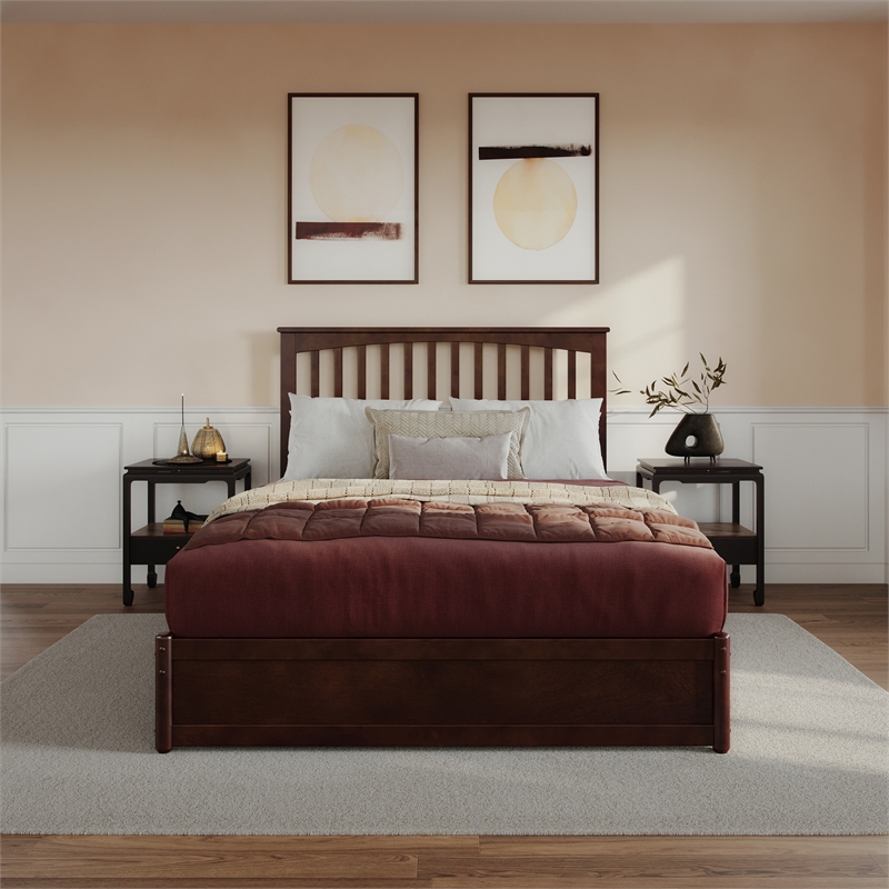 Everett Queen Wood Platform Bed with Panel Footboard & Twin XL Trundle in Walnut