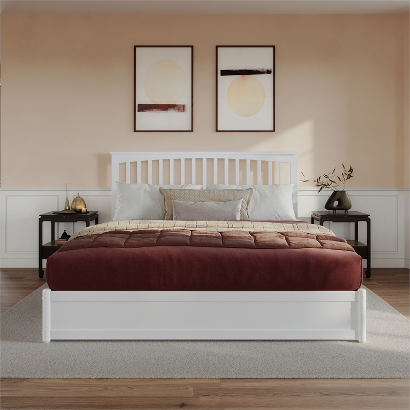 Everett King Wood Platform Bed with Panel Footboard and Twin XL Trundle in White