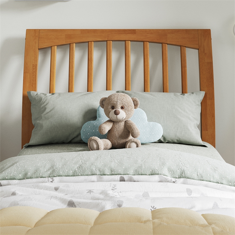 Roslyn Twin Platform Bed with Panel Footboard & Twin Trundle in Light Toffee